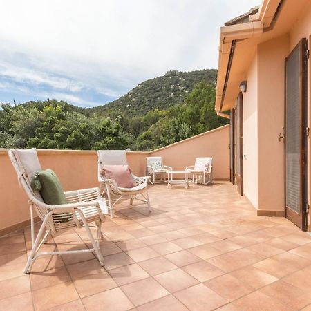 Villa Bellavista Con Piscina Privata, Vista Mare Vicino A 维拉西米乌斯 外观 照片