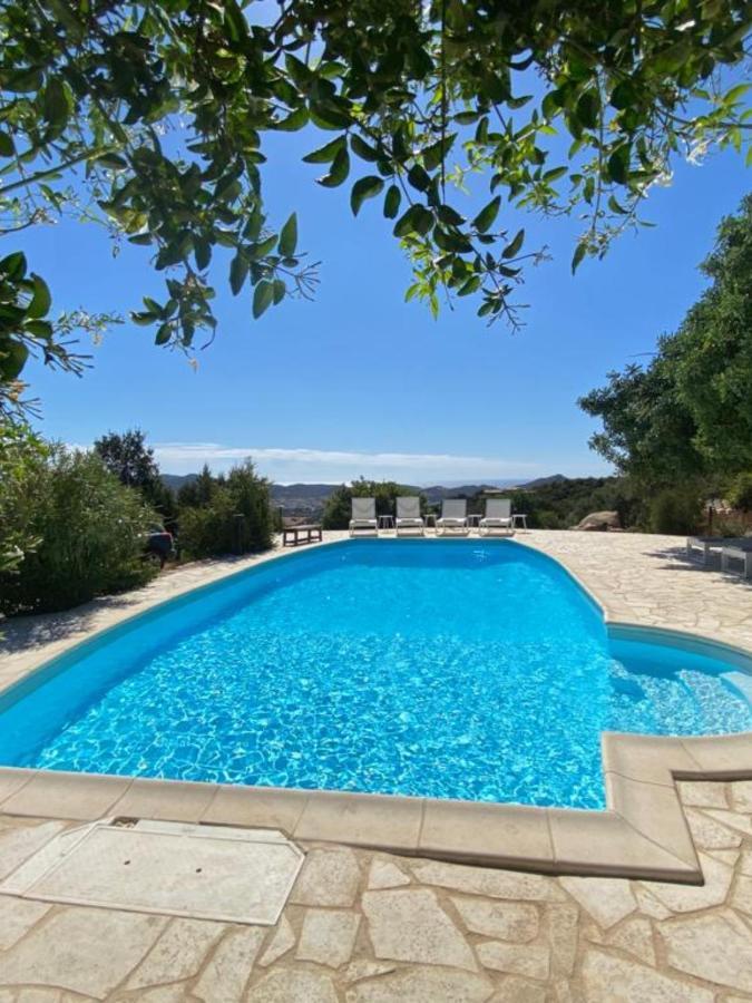 Villa Bellavista Con Piscina Privata, Vista Mare Vicino A 维拉西米乌斯 外观 照片