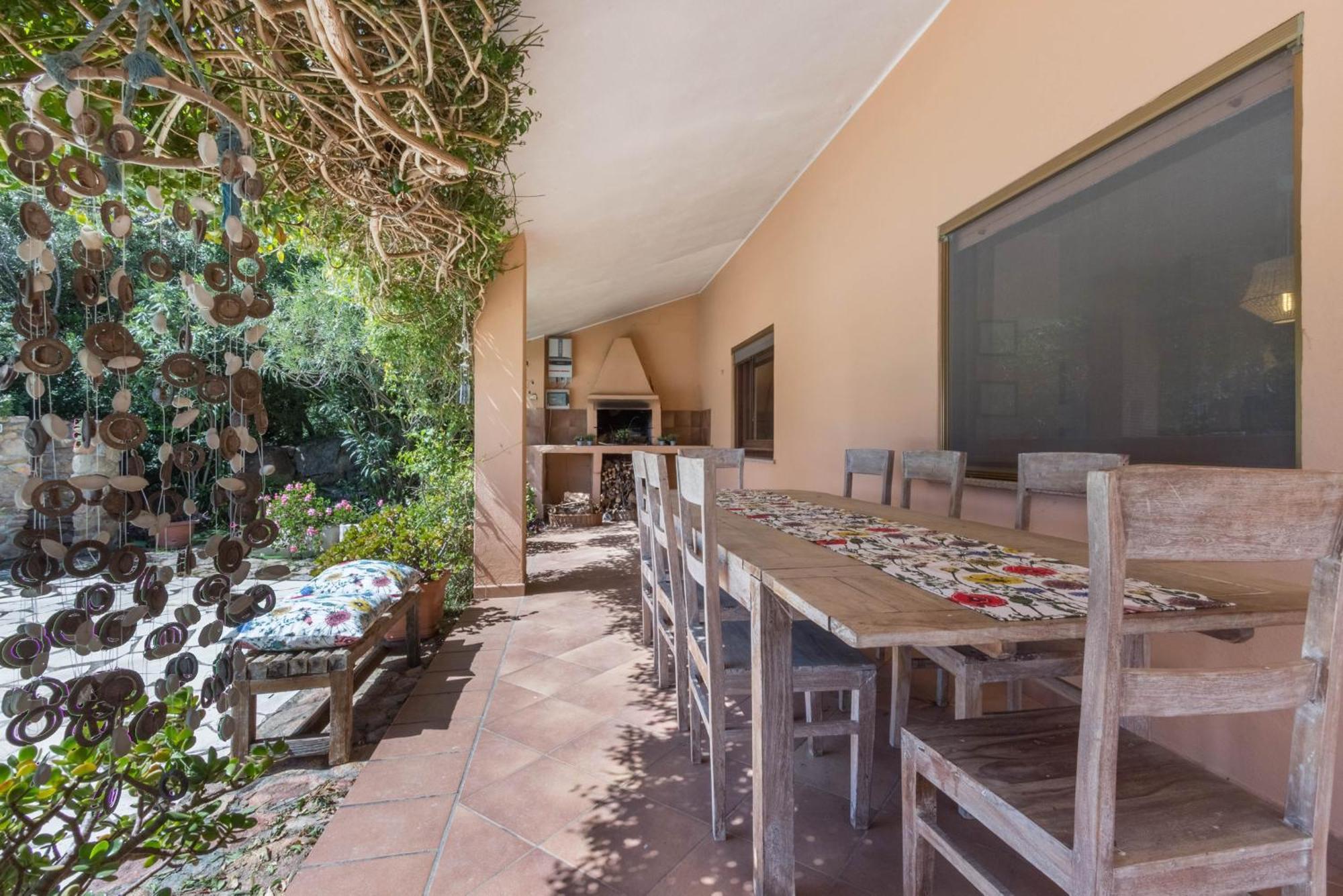 Villa Bellavista Con Piscina Privata, Vista Mare Vicino A 维拉西米乌斯 外观 照片